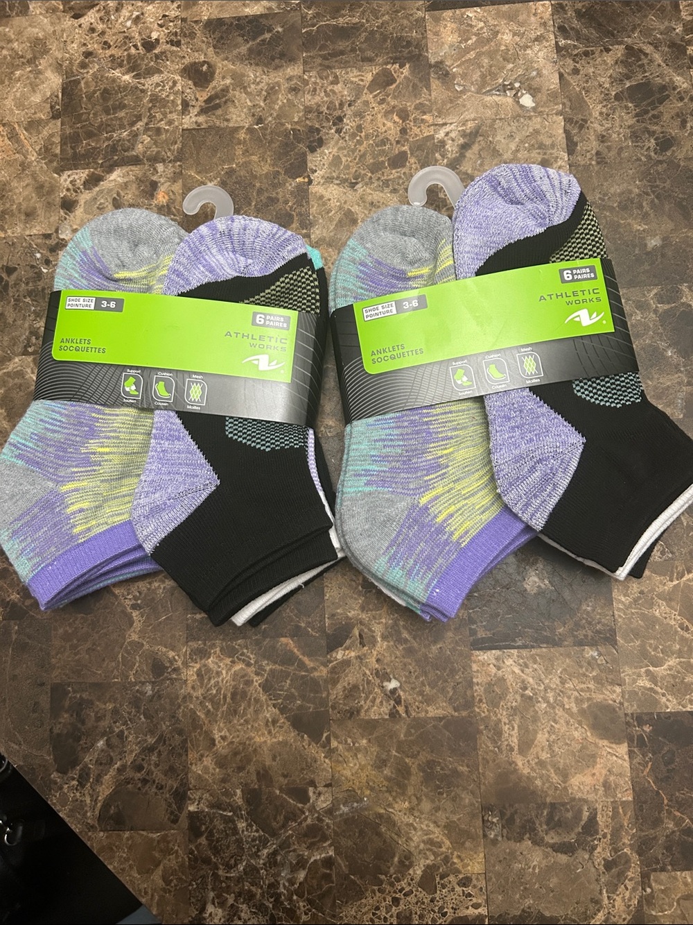 NEW 🆕 Athletic Works Girls’ Ankle Socks (12 Pairs) size Y3-6